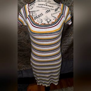 Scoop neck tshirt form fitting summer/spring striped dress.